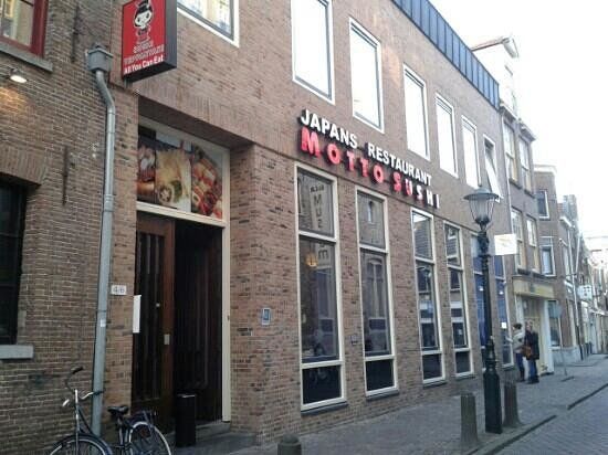 motto sushi eat as you can